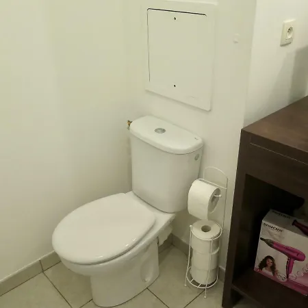 Alpha Apartment